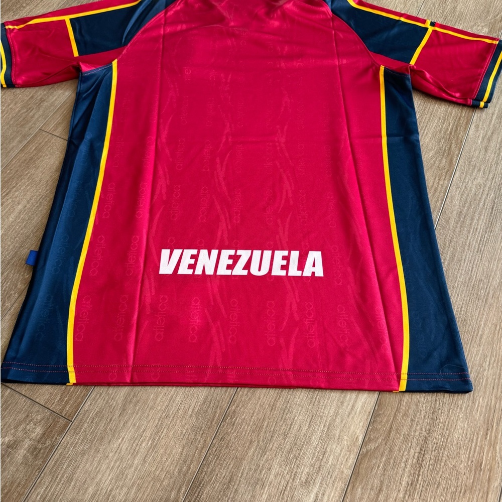 Venezuela National Team 2000s Jersey Home - Picture 4 of 5